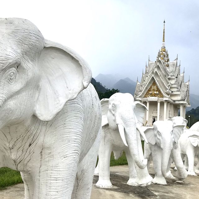 วัดภูเขาเหล็ก นบพิตำ นครศรีธรรมราช