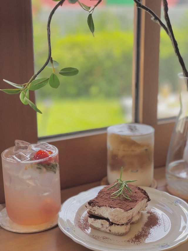 정원도 실내도 감성가득한 이곳 통영 카페만날!