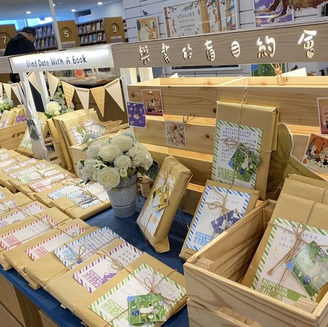 🖼️高雄市立圖書館總館😎後現代圖書館📚