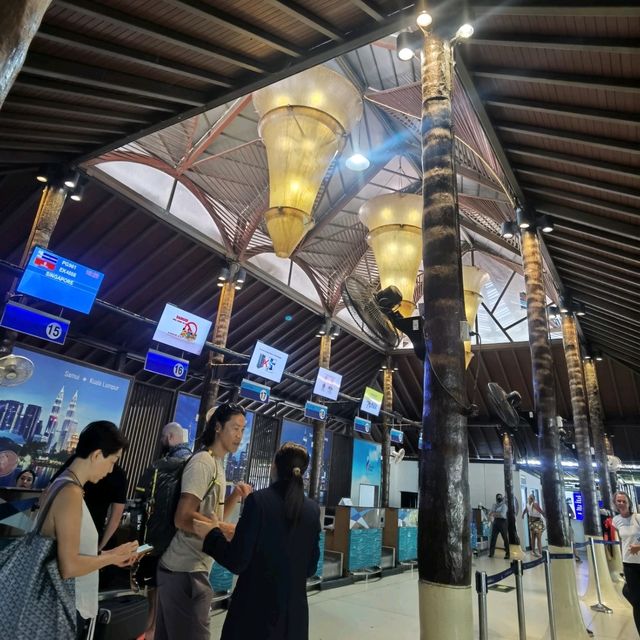 花園中有機場～USM蘇梅機場