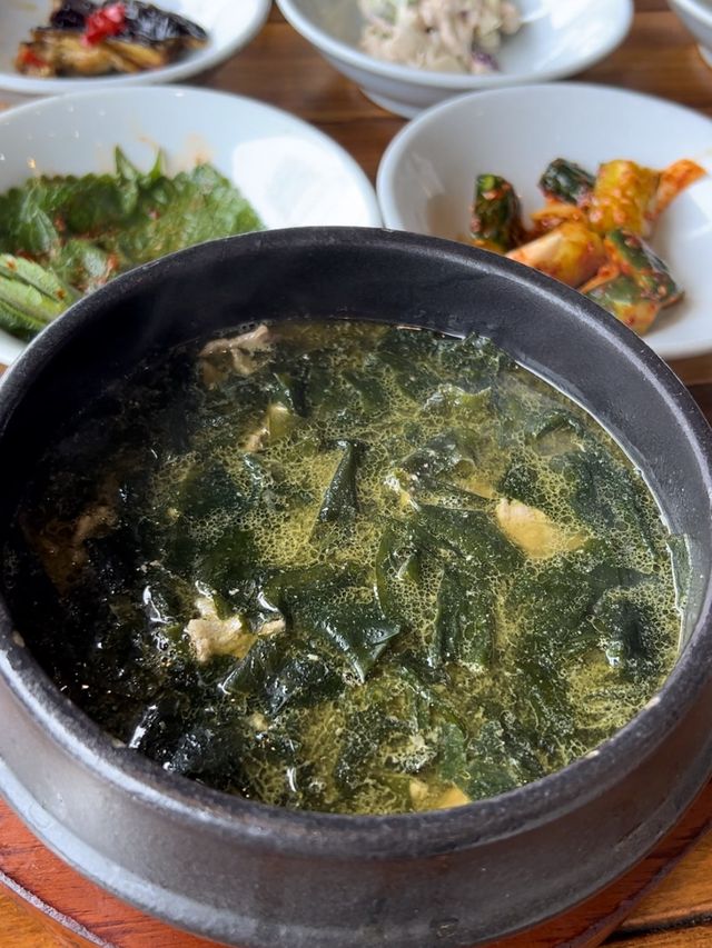 釜山/海雲台　テラス席で海を観ながら絶品ワカメスープ店💕