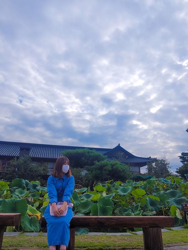 숲 속에서 자연미술을 찾아 탐험을 떠나보실래요? :)