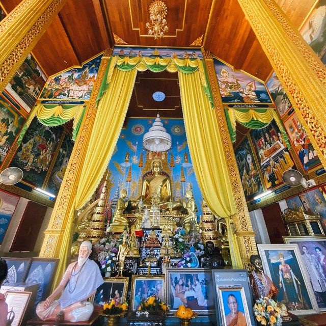 วัดพระธาตุดอยคำ วัดดังในเชียงใหม่