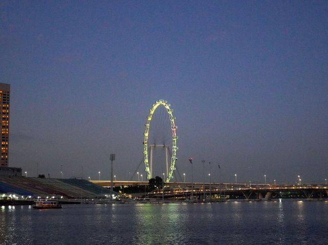 Marina Bay ไลออนพ่นน้ำ