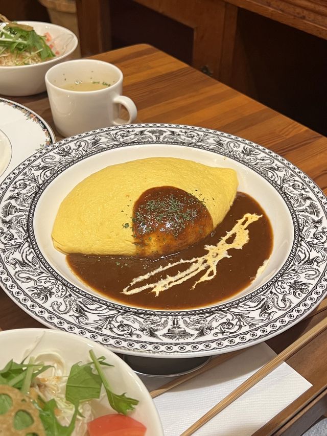 【福岡グルメ】昔懐かしいレトロなオムライスが楽しめる喫茶店