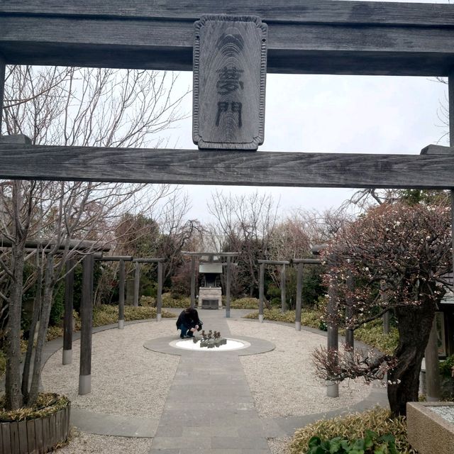 福岡観光2023 【つばめの杜広場】