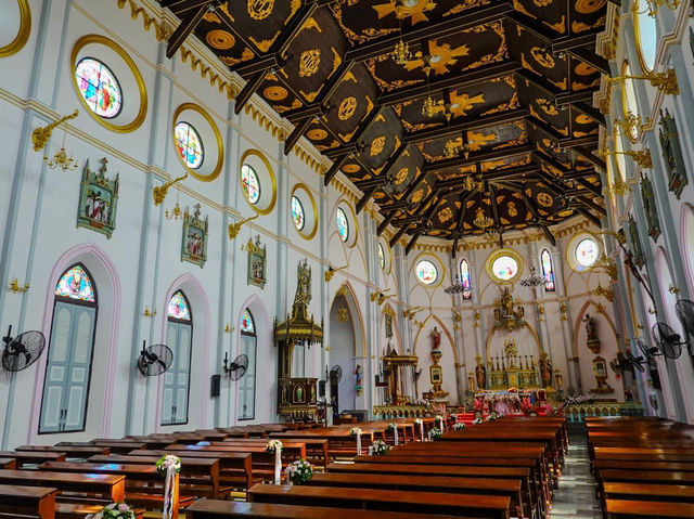 อาสนวิหารแม่พระบังเกิด ⛪️