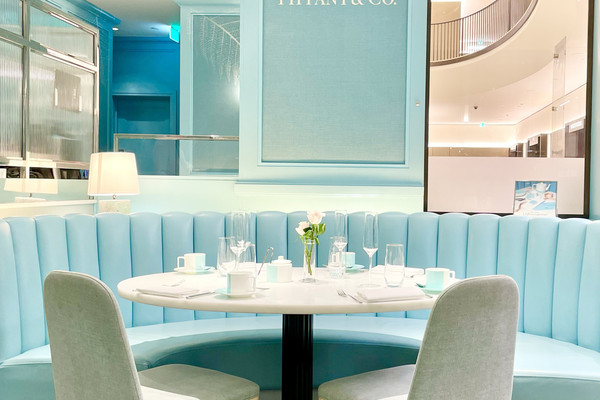 🇬🇧ティファニーで朝食を🩵 イギリスロンドンのTiffany Blue Box cafe