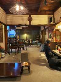 A restaurant in 100 years old house 💯