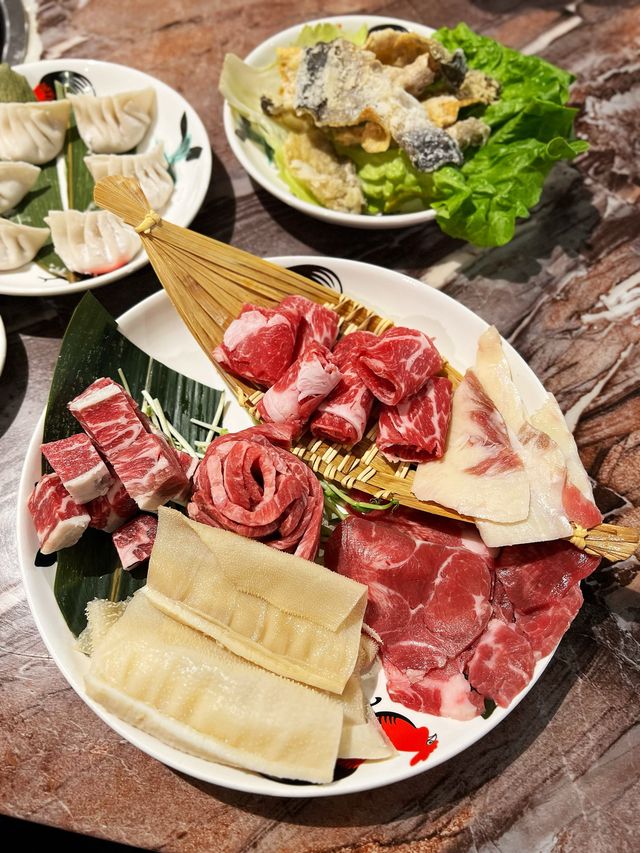 懷舊主題雞煲火鍋店