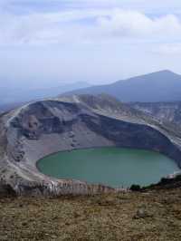 日本行山路線推薦，藏王御釜火山湖