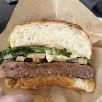 【東京🗼】ミシュラン星持ち店監修の大人気バーガーショップ🍔