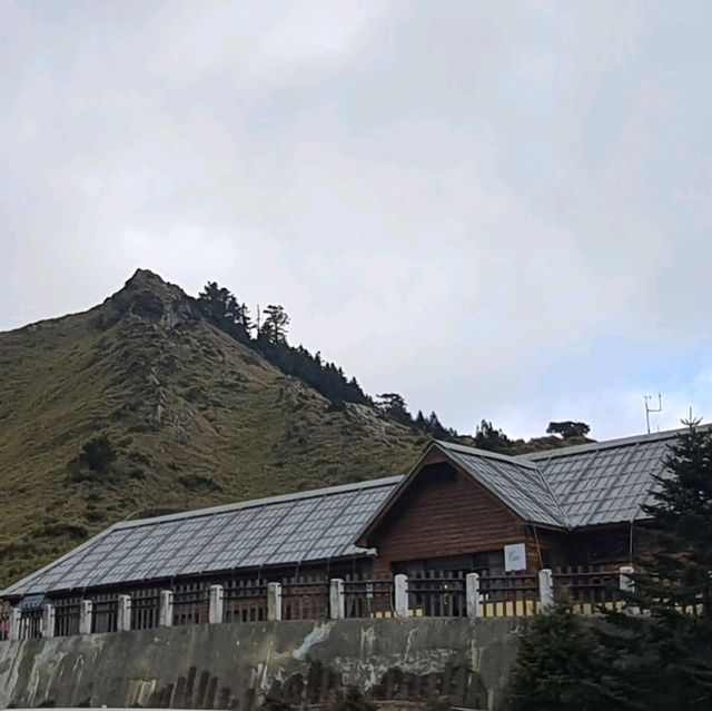 雲海景緻［合歡山咖啡屋］