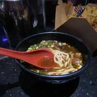 錢櫃KTV必點牛肉麵！唱KTV也能吃美食