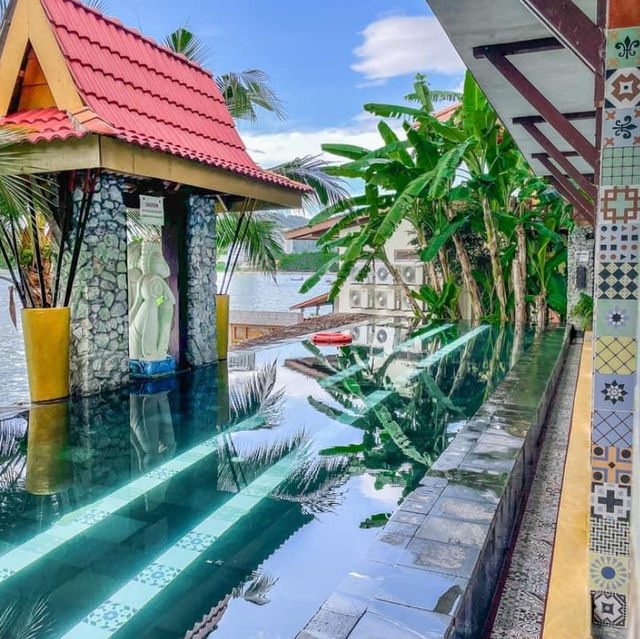 Lost Paradise Resort