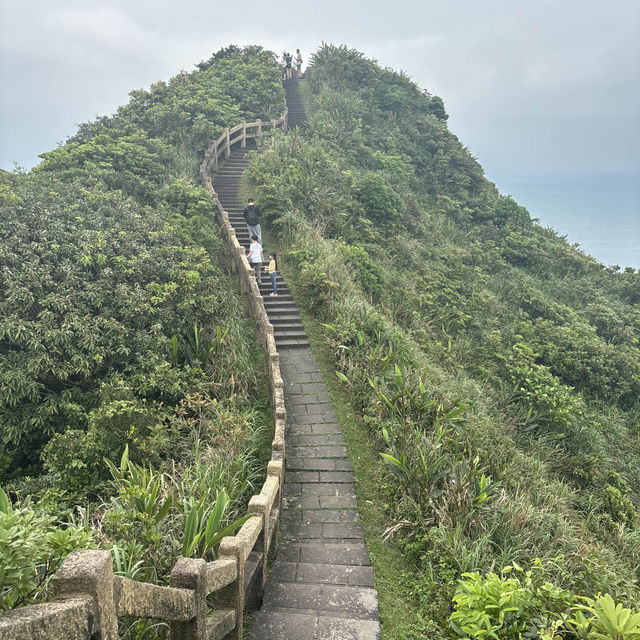 Bitoujiao Trail