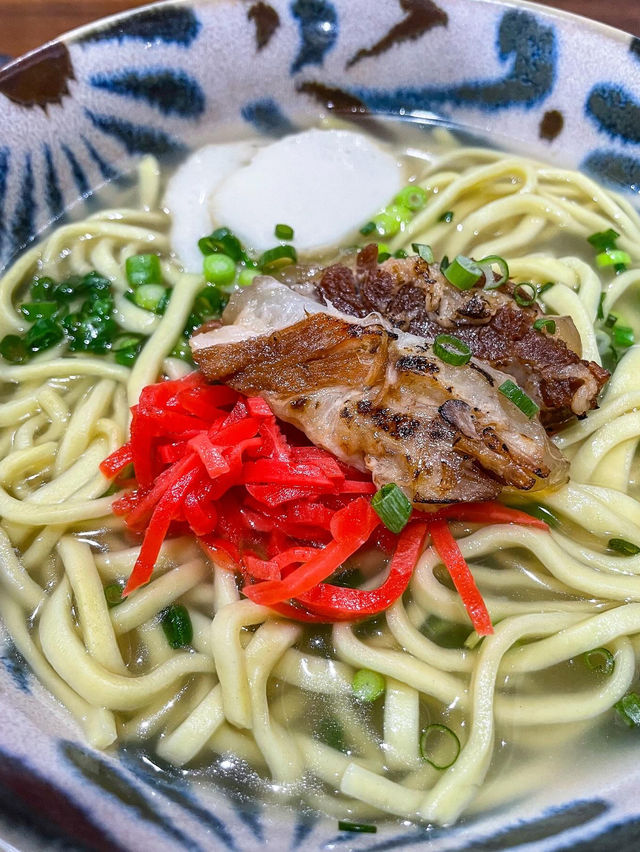 【沖縄】浦添市 朝からしっかりと食べられる沖縄そば屋さん
