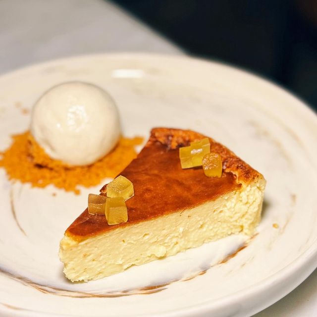 😍 𝐂𝐚𝐯𝐢𝐚𝐫! 鮮味! 中環慶生餐廳推介