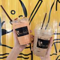 ร้านลับพัทยา ขนมปังโฮมเมด ชิ้นละ25บาทเท่านั้น