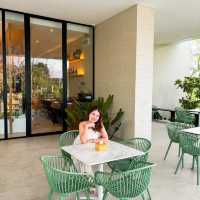 Tarine Brunch cafe & restaurant