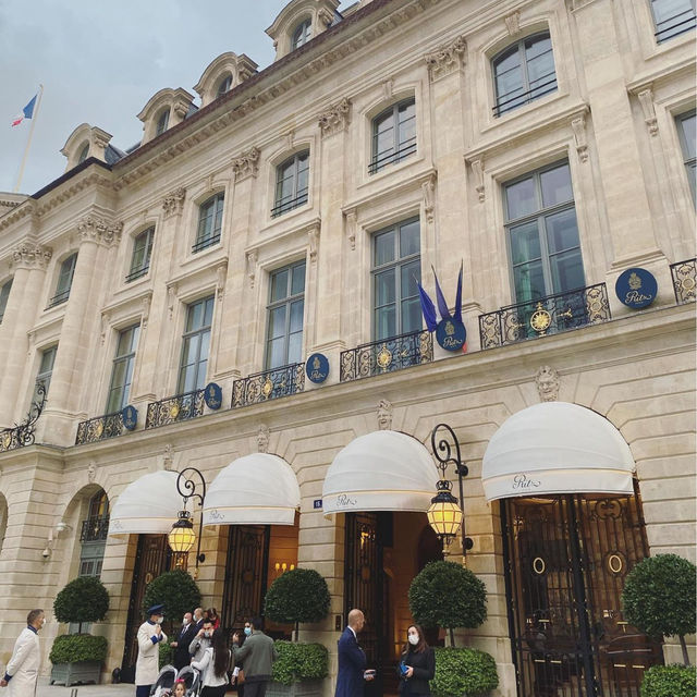 รีวิวโรงแรมหรูในยุโรป: The Ritz Paris 🌟🇫🇷 รีวิวโรงแรมหรูในยุโรป: The Ritz Paris 🌟🇫🇷