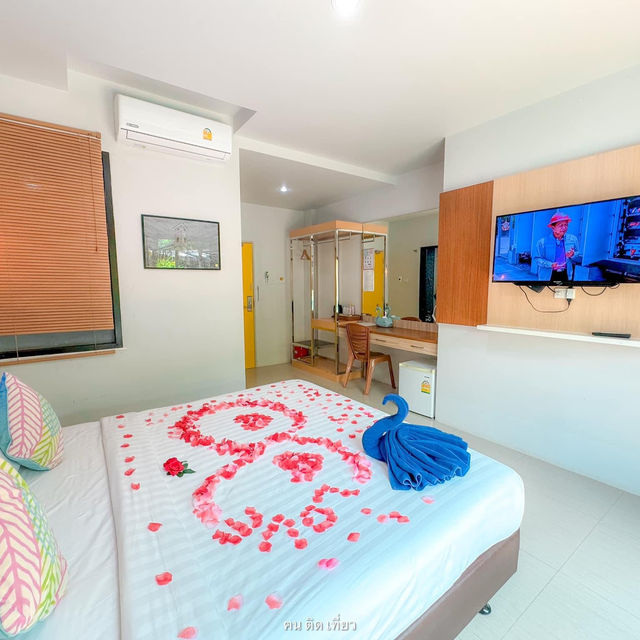 ริมนที รีสอร์ทตรัง ที่พักราคาหลักร้อย