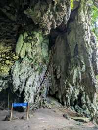 Exploring Gua Niah 