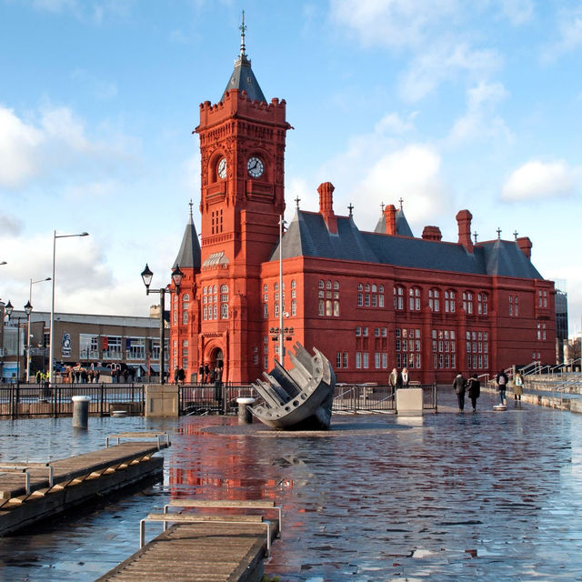 "Discovering the Heart of Wales: A Cardiff Adventure" 