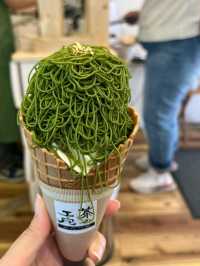 Discovering the Magic of Sensoji: A Tokyo Treasure