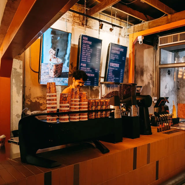 Local Boys Coffee คาเฟ่โคตรคูลเปิดใหม่