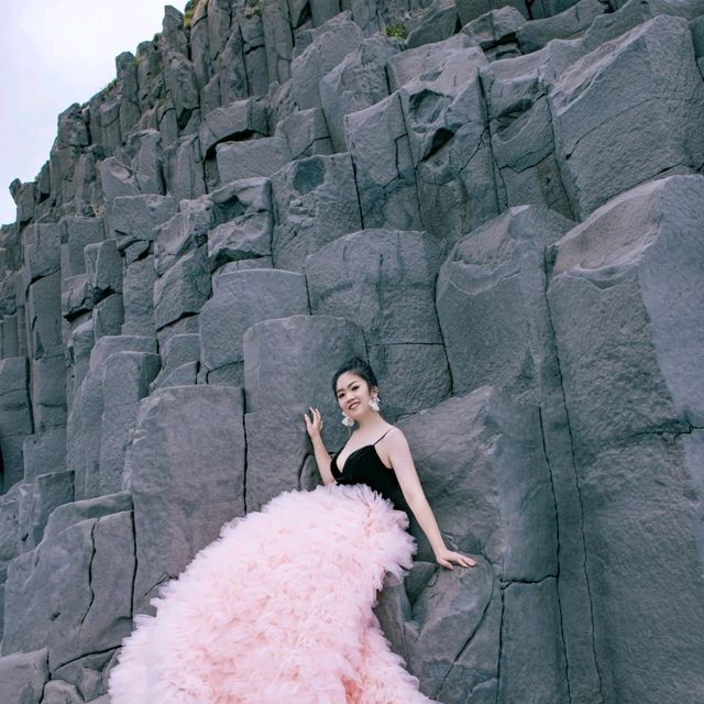 Sculpted by Fire: Iceland’s Natural Volcanic Masterpieces on Black Sand Shores