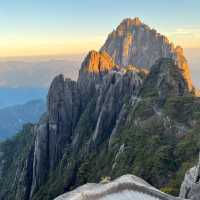 「石牛山景區：壯麗山巒」