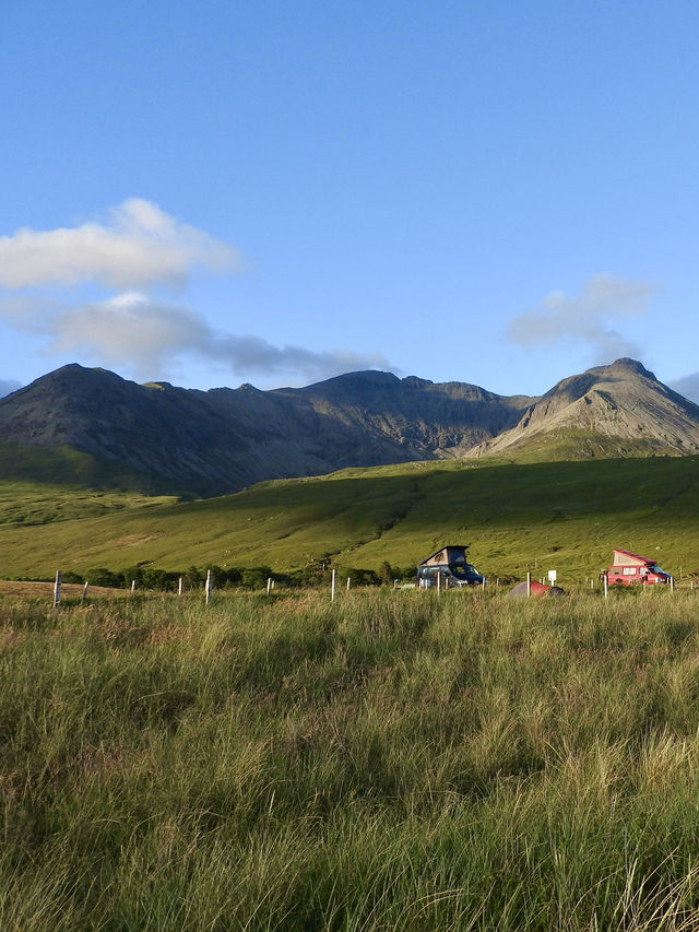 🏕️ Camping under the stars at the Old Man of Storr