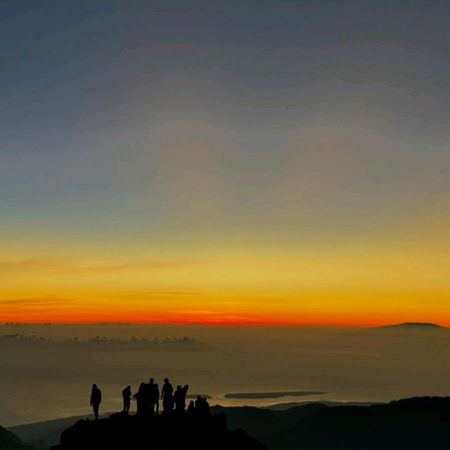 Mount Rinjani 2024