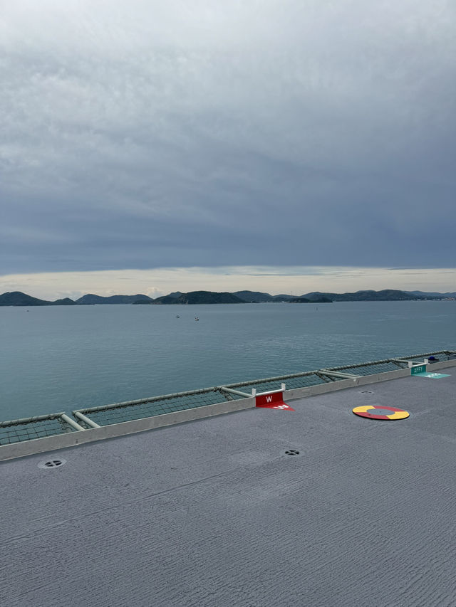 เที่ยวเรือหลวงจักรีนฤเบศร ชลบุรี⛴️