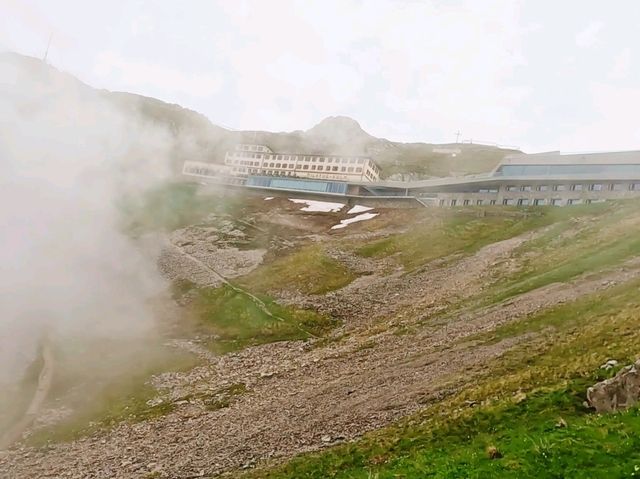 驚險刺激的䌫車體驗