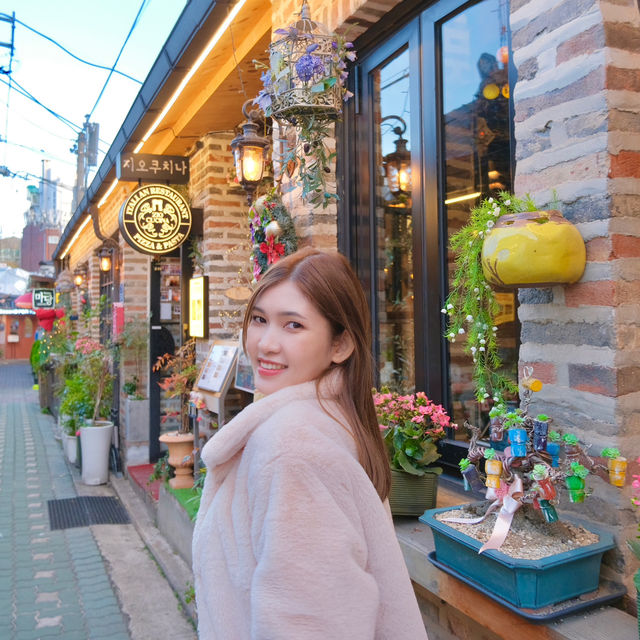 Ikseondong 🇰🇷 ย่านนี้น่ารักมาก สายคาเฟ่ต้องมาเลย