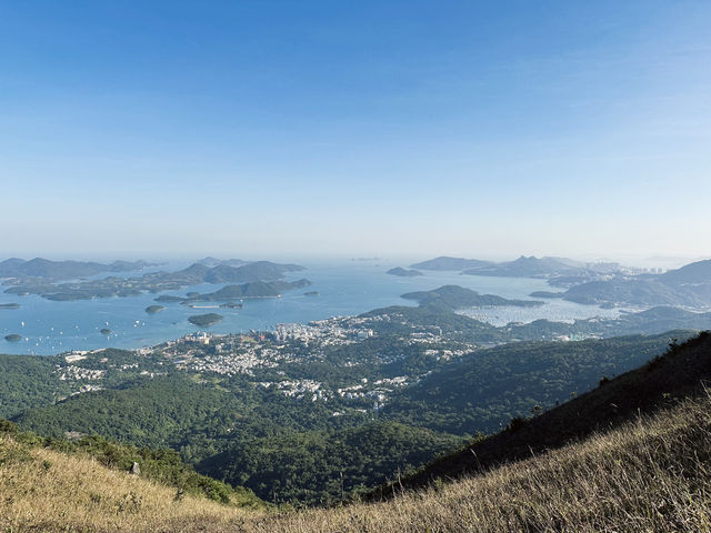 行山|三山連走馬鞍山、彎曲山、大金鐘 行山|三山連走馬鞍山、彎曲山、大金鐘