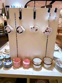 Turtle: Your Go-To-Spot for Stylish Finds in Singapore 