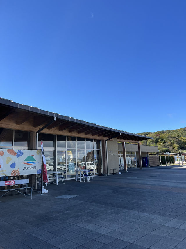 【佐久市】開店前から行列ができる人気の道の駅🍎
