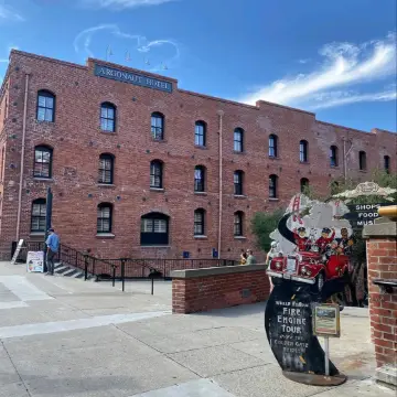 阿爾戈英雄飯店