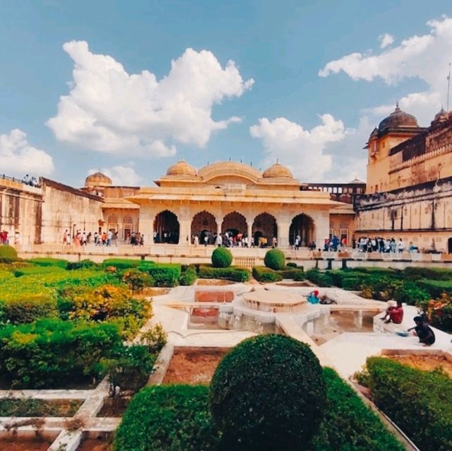 ARTISTIC STYLE AMER FORT.