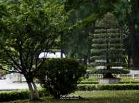 The Presidential Palace - อาคารสีเหลืองอันงดงาม
