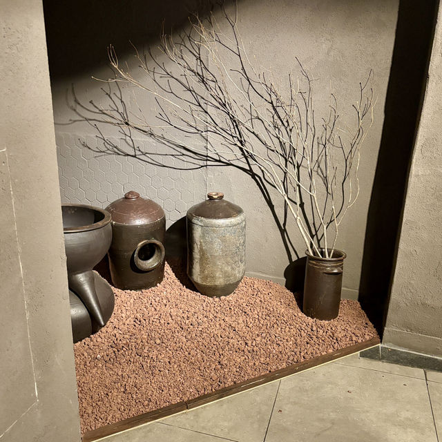【韓国ソウル・龍山】BTSも来店した発酵サムギョプサル「赤土発酵焼き 龍山店」