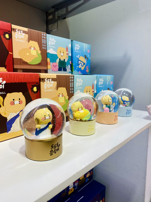 Kakao Friends Hongdae Branch: A Haven for Cute Lovers