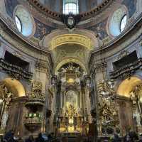 No other place could beat Vienna when it comes to Baroque-styled cathedral