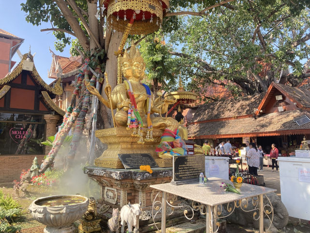 ทริปเที่ยวเชียงใหม่ขอพรที่ “วัดโลกโมฬี”