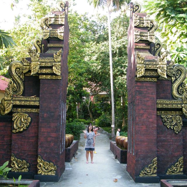 เกาะไหง แฟนตาซี รีสอร์ท 