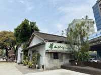 探索華山文創園區：藝術氣息之旅 🌟