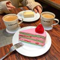 Pink shortcake in Omotesando🍰🩷
